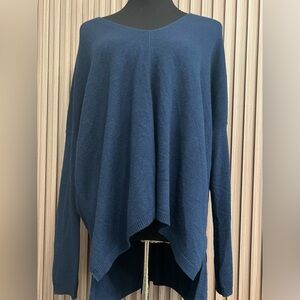 Vince  Wool Cashmere Deep Blue Women's V Neck Sweater Size Small